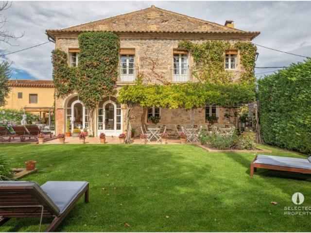 Casa en Venta en Torroella de Fluvià