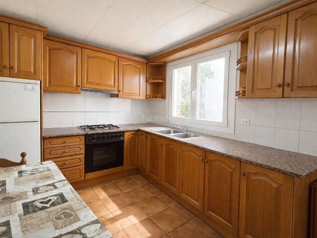Casa en venta en Torroella de Montgrí Costa Brava. Casa con bonitas vistas en el centro de Torroella de Montgrí. Casas Torroella de.