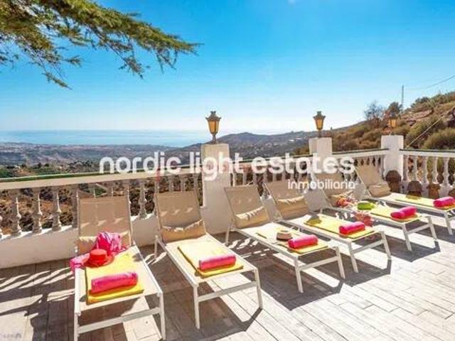 Casa en Venta en Torrox
