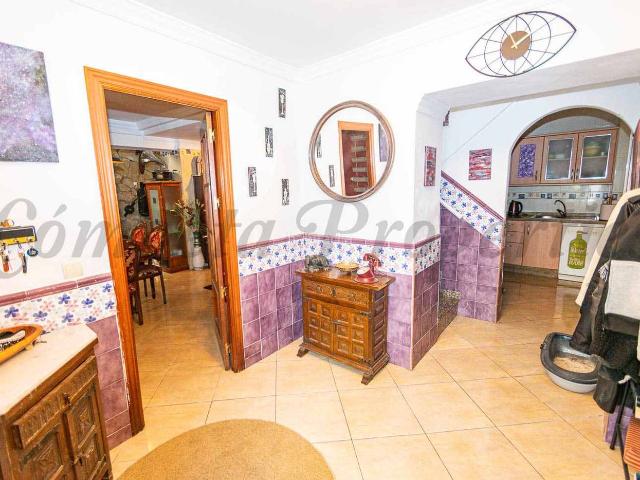 Casa en venta en Torrox, Torrox Pueblo. Casa de pueblo a la venta en Torrox. Casas.