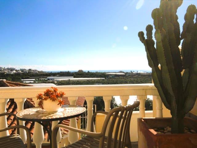 Casa en venta en Torrox Costa, Málaga Costa del Sol