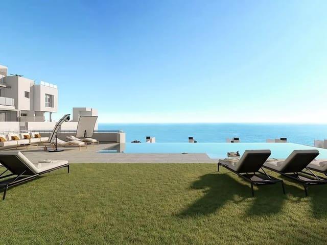 Casa en venta en Torrox Costa, Málaga Costa del Sol