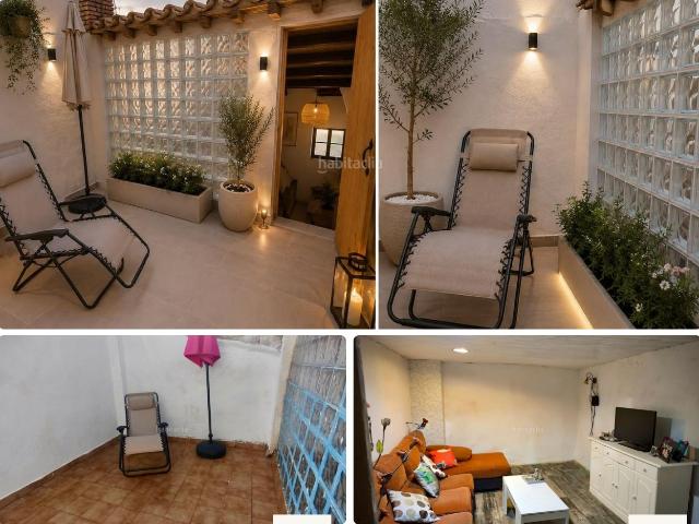 Casa en venta en Tortosa, Remolins Sant Jaume Costa Dorada. Casa con encanto para reformar en el centro de Tortosa. Casas.