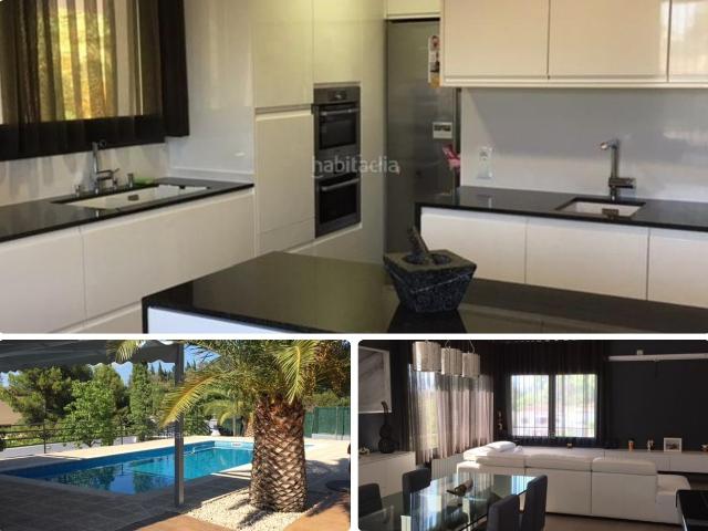 Casa en venta en Tortosa, Urbanitzacions Costa Dorada. Chalet en Tortosa, Cataluña, España. Casas.
