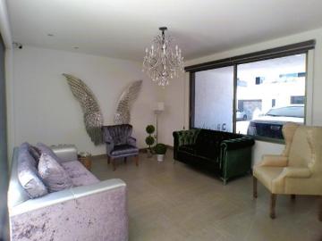 CASA EN VENTA EN TRES MARIAS
