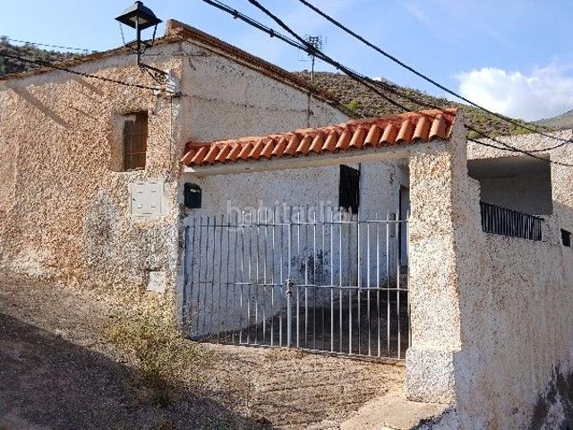 Casa en venta en Tres Villas Las. Casas Tres Villas.