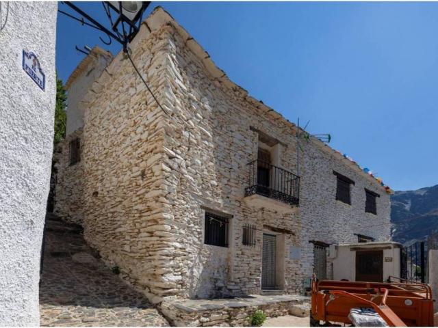 Casa en Venta en Trevélez