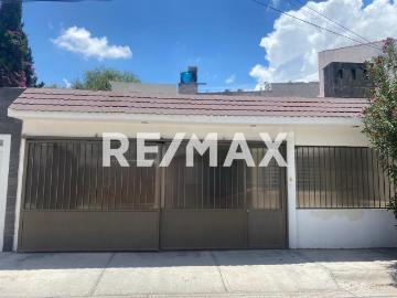 CASA EN VENTA EN TROJES DE ORIENTE
