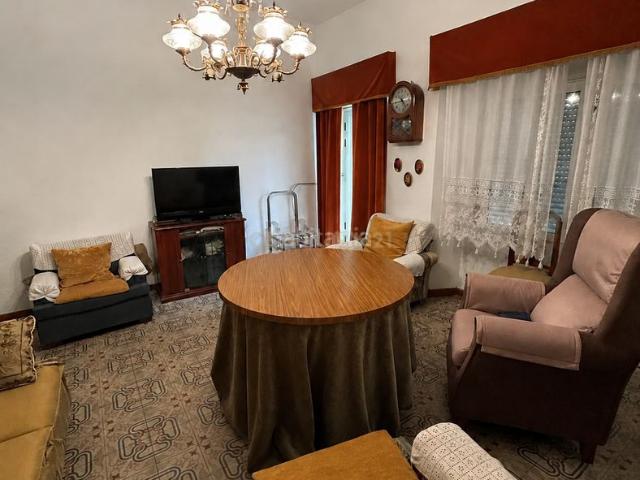 Casa en venta en Trujillo. Amplia casa independiente con gran parcela en Huertas de Ánimas, Trujillo. Casas.