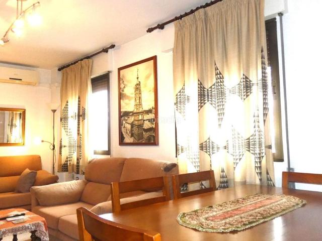Casa en venta en Utebo. Casas.