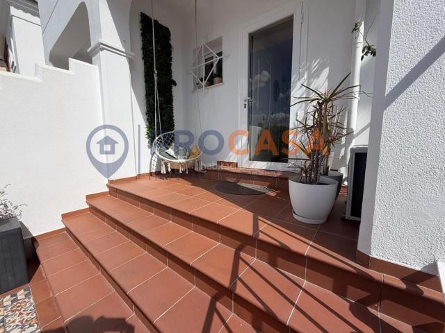 Casa en venta en Utrera, Consolación. CASA EN LOS RUEDOS DE CONSOLACION. Casas.