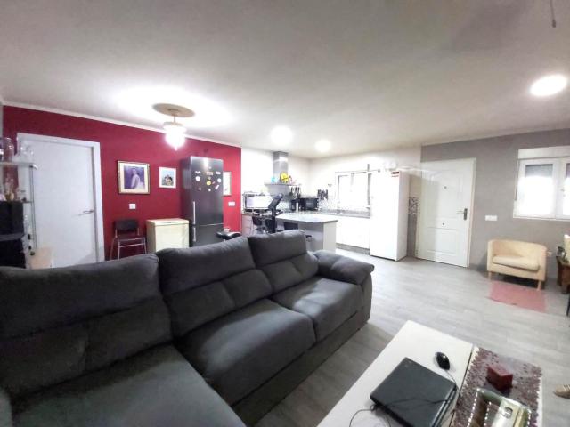 Casa en venta en Utrera, Pedanías Norte. EXCLUSIVA FINCA DE 5.600 m2 CON TRES VIVIENDAS, PISCINA Y GRANDES POSIBILIDADES. Casas.