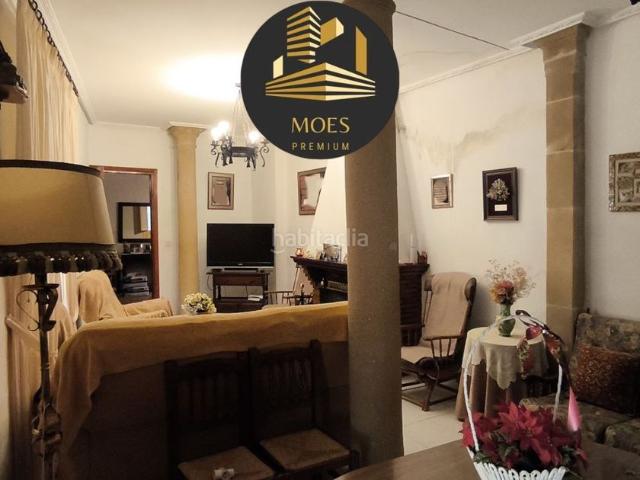 Casa en venta en Úbeda. Casa en venta en Ubeda, 8 dormitorios. Casas.