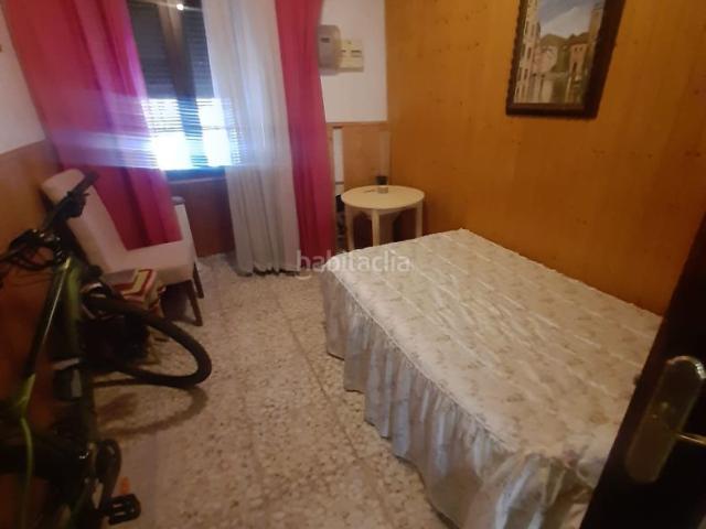 Casa en venta en Úbeda. SE VENDE CASA CASCO ANTIGUO IDEAL PARA INVERTIR. Casas.
