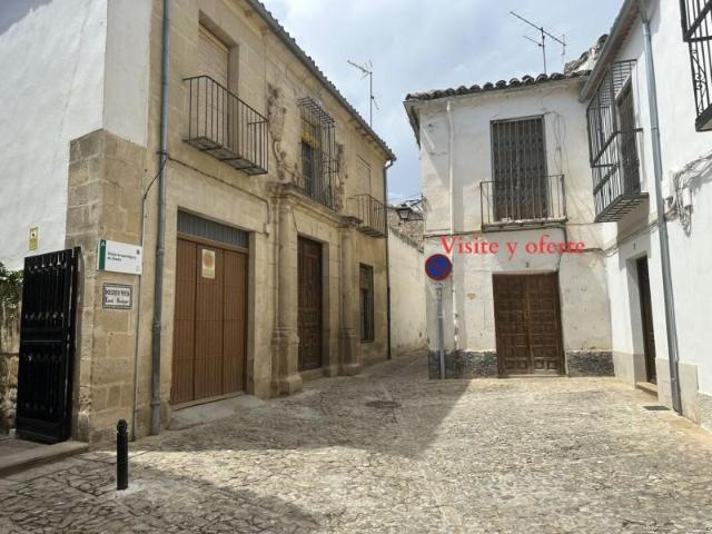 Casa en venta en Úbeda, Ubeda