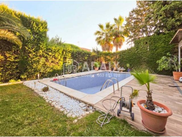 Casa en Venta en Úbeda