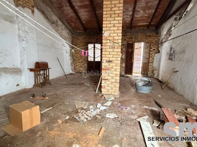 Casa en venta en Ubrique, Casco antiguo Convento Caldereto. Venta de casa para reformar en zona Ayuntamiento. Casas.