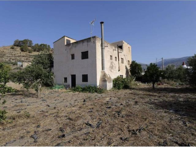 Casa en Venta en Ugíjar