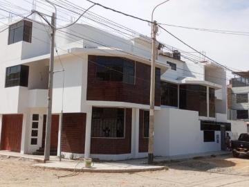 Casa En Venta En Urb La Plata C.MELENDRES