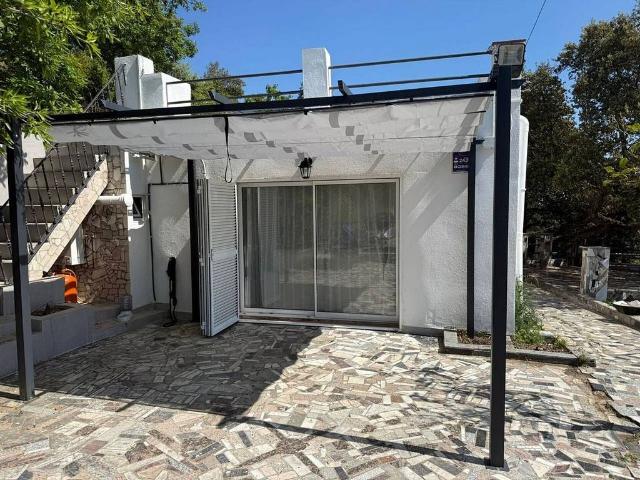 Casa en venta en urbanización Baronia del Montseny, Vallgorguina, de 41 m² 1 habitación por 181.000