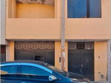 Casa En Venta En Urbanizacion Remigio Silva V Etapa Chiclayo C. MELENDRES