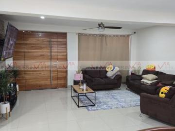 Casa en venta en Balcones de Las Mitras, 64117 Monterrey, N. L. México