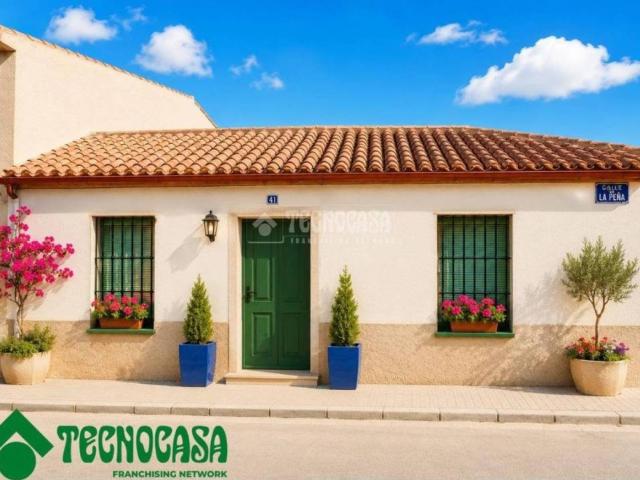 Casa en Venta en Urda