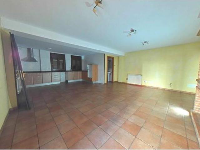 Casa en Venta en Val de San Vicente, Cantabria