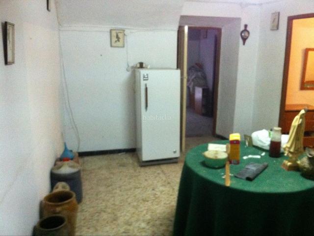 Casa en venta en Válor. VALOR, GRANADA, GRAN CASA CON 7 DORMITORIOS, UN BAÑO, COCINA, SALON, ATICO O BUHARDILLA DE 45 METROS, ALMACEN O BODEGA DE 50 METRO. Casas.