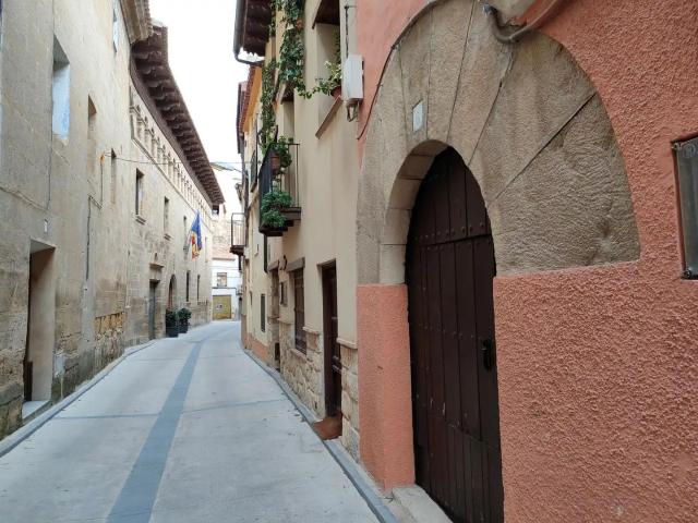 Casa en venta en Valdealgorfa Teruel