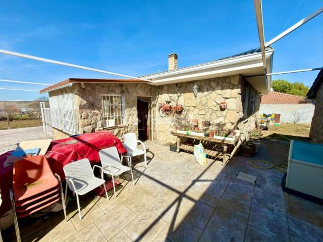 Casa en venta en Valdeavero. Casa en venta en Valdeavero. Casas.