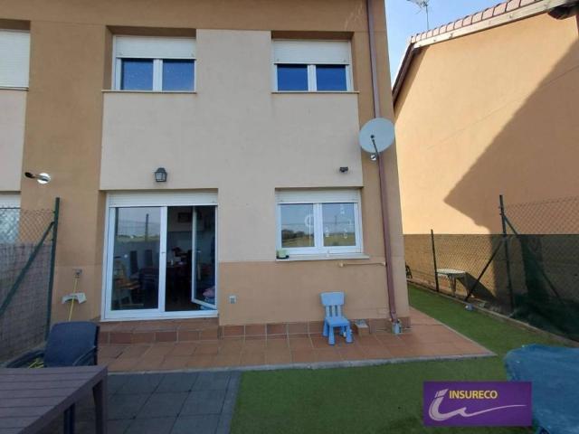 Casa en Venta en Valdefresno