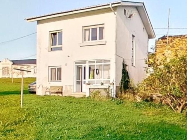 Casa en venta en Valdés, Luarca