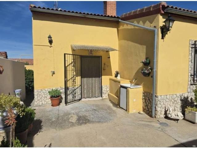 Casa en Venta en Valdestillas