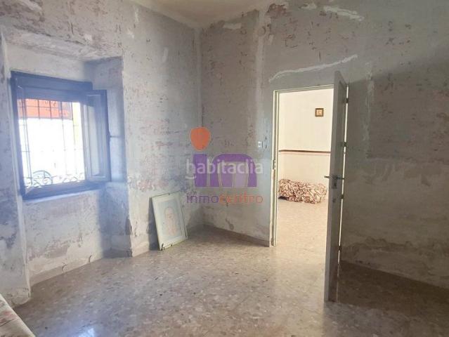 Casa en venta en Valdepeñas. Casa en venta en Convento, 3 dormitorios. Casas.