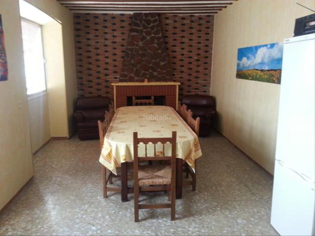Casa en venta en Valdepeñas. Casa en venta en Convento, 9 dormitorios. Casas.