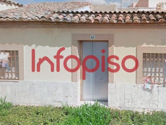 Casa en venta en Valdepeñas, Valdepenas