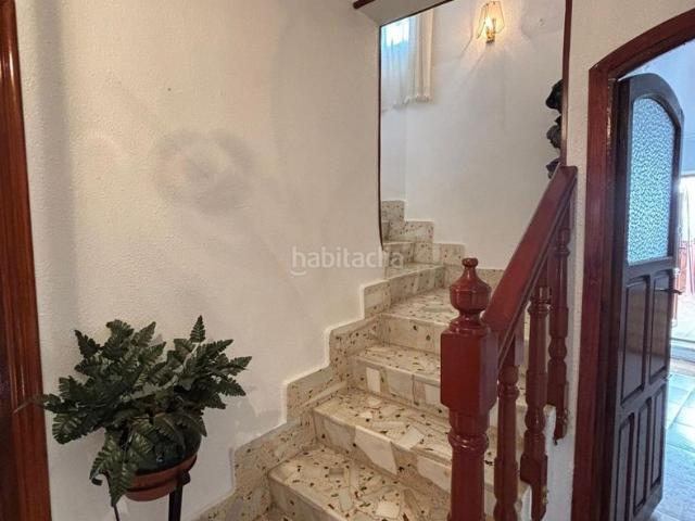 Casa en venta en Valdepeñas. Venta de Casa de Pueblo con Patio. Casas.