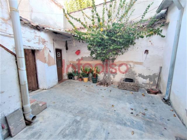 Casa en venta en Valdepeñas, 1ro De Julio