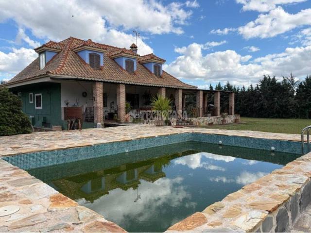 Casa en Venta en Valdetorres de Jarama