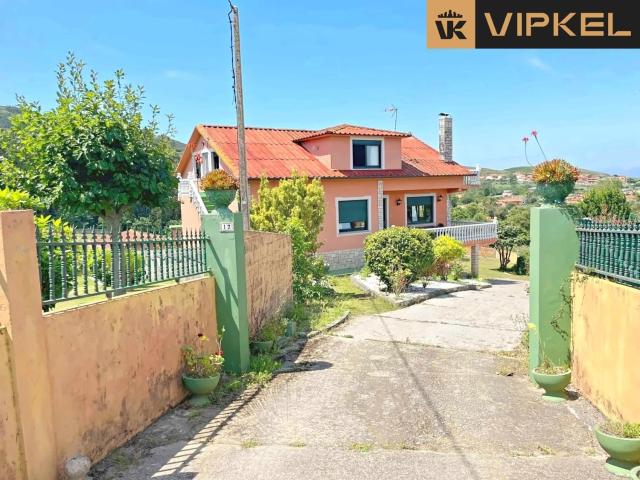 Casa en venta en Valdoviño La Coruña