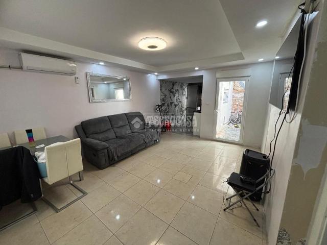 Casa en venta en Valencia, Natzaret. Casa en venta en Valencia. Casas.