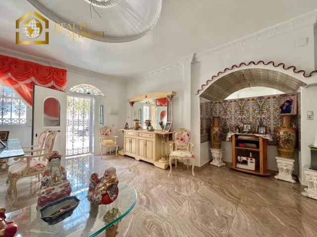 Casa en venta en Valencia, El Cabanyal El Canyamelar. Casas.