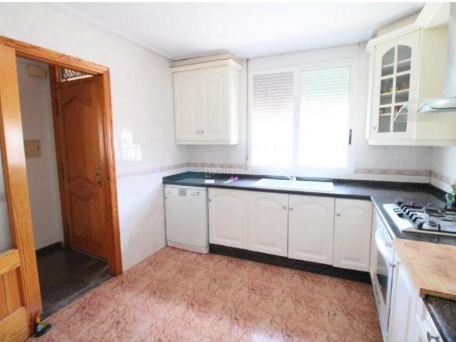 Casa en venta en Vall d´Uixó la. SE VENDE MAGNIFICA CASA EN LA VALL D UIXO ESQUINERA. Casas Vall d´Uixó.