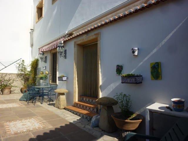Casa en venta en Vall de Laguart, Alicante