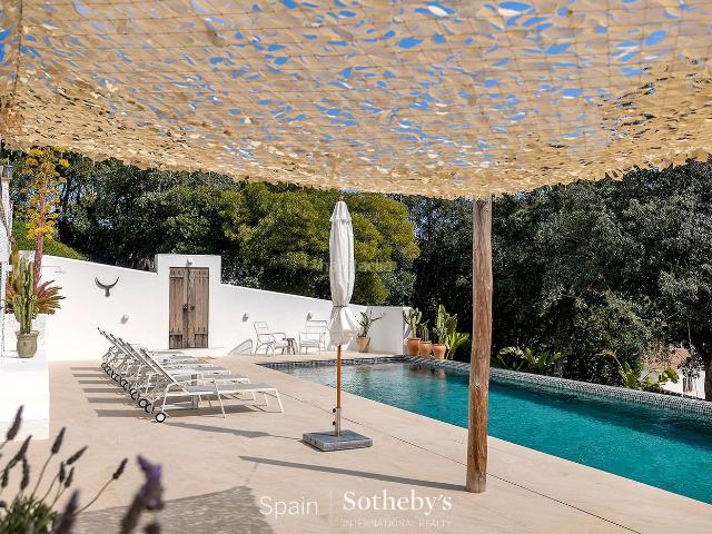 Casa en venta en Vall llobrega Costa Brava. Villa con vistas al mar y licencia turística en VallLlobrega. Casas.