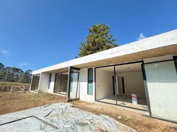 Casa en venta en valle de bravo