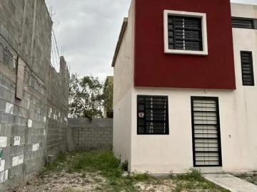Casa en Venta en Valle de Lincon sector Santa Lucia