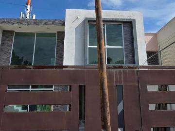 Casa en Venta en Valle de los Sauces, Morelia