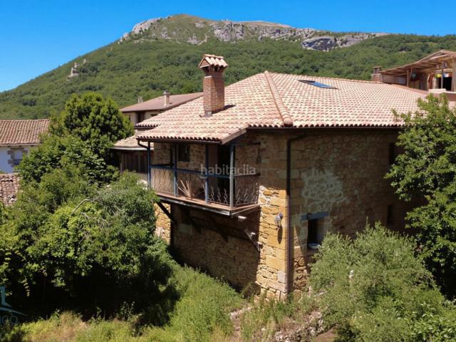 Casa en venta en Valle de Valdebezana. Casas Valle de.